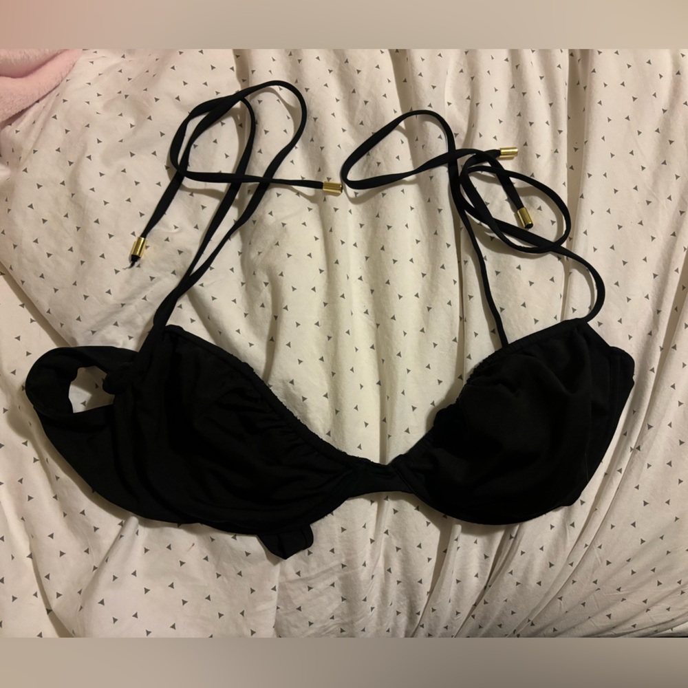 Monday Swimwear Set